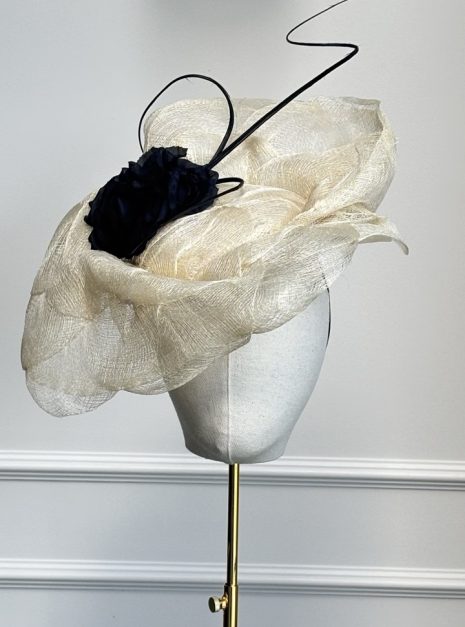 hat-040-main