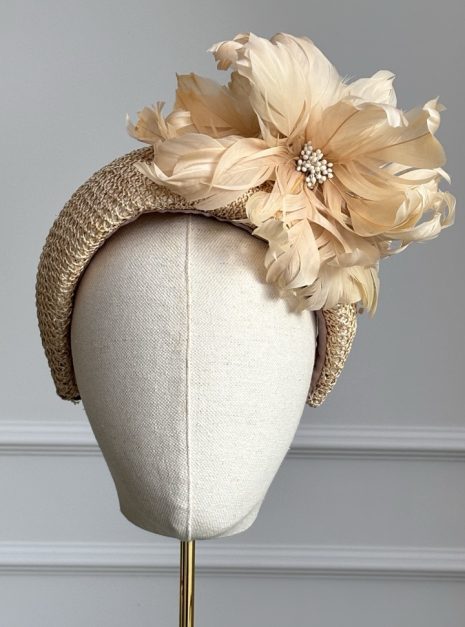 hat-044-main hat-044-main
