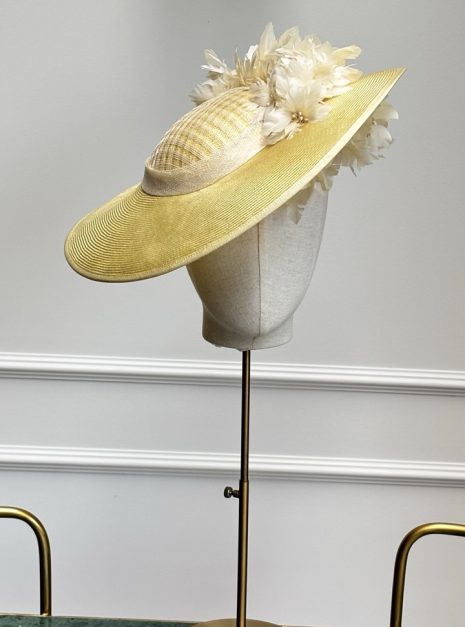 hat-052-main