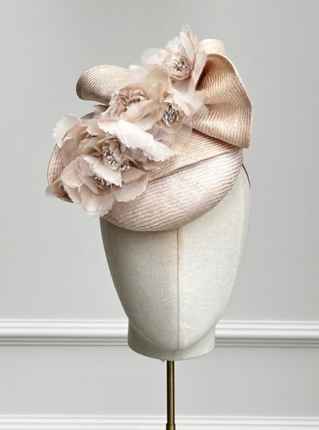 hat-062-main hat-062-main