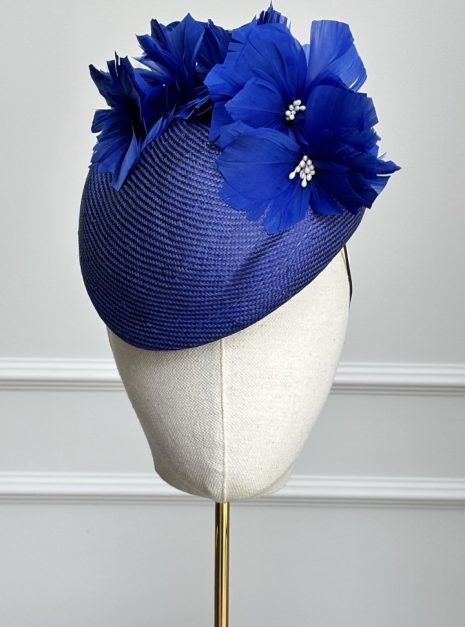 hat-204-main