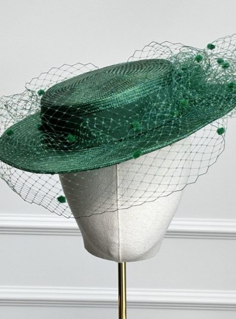 hat-252-main